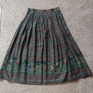 Talbots Green Plaid Maxi Skirt with Equestrian Design